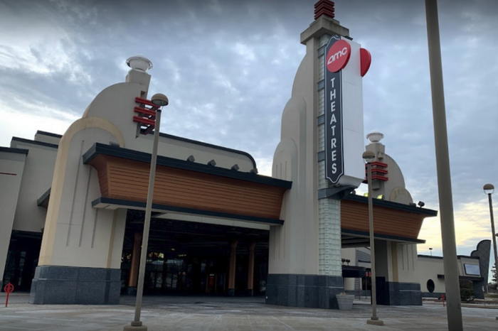 Star Southfield 20 - From Theater Website